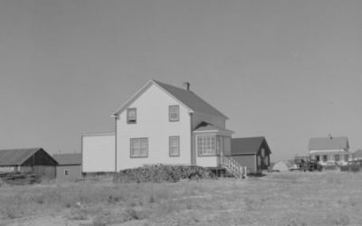 08Y_P213P209 - deux maisons de Guyenne -1952